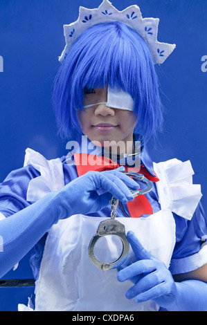 blauen Haaren Thai Mädchen posiert beim Cosplay Festival in Bangkok Stockfoto