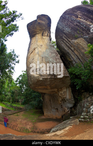 Cobra Hood Höhle, 5. Jahrhundert n. Chr., Sigiriya, Lion Felsenfestung, UNESCO-Weltkulturerbe, Sri Lanka, Asien Stockfoto