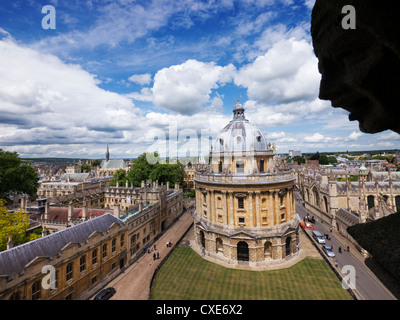 Erhöhten Blick auf Radcliffe Camera, Oxford, Oxfordshire, England, UK Stockfoto