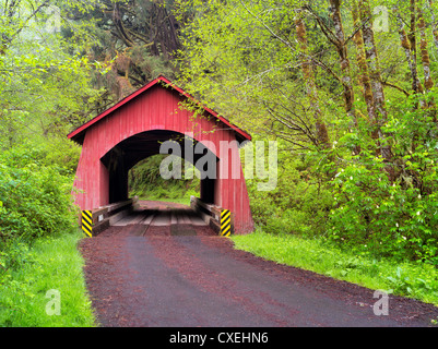 North Fork des Ruhestand Covered Bridge. Oregon Stockfoto