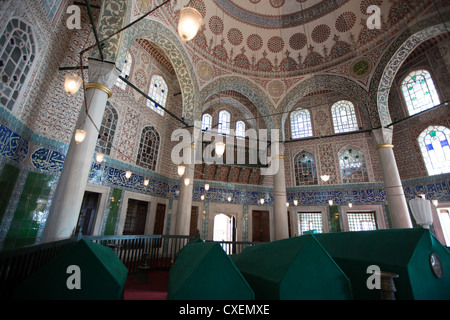 Mausoleen neben der Ayasofya, Hagia Sophia, AyaSophia-Moschee in Istanbul in der Türkei Stockfoto