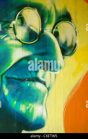 Graffiti Kunst Detail in einer Straße der Berliner Mauer Stockfoto