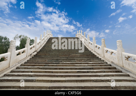 Stein-Bogenbrücke Stockfoto