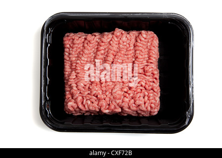 Rohes Hackfleisch in einem schwarzen Behälter Stockfoto
