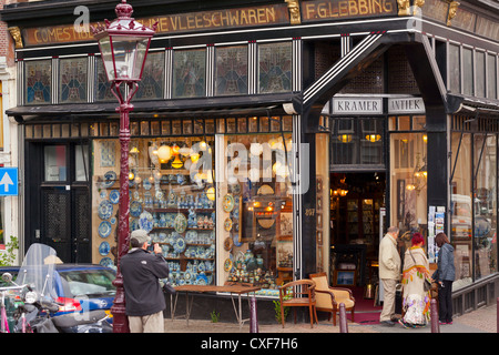 Antiquitäten Shop - Amsterdam, Niederlande, Europa Stockfoto