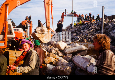 Anna Straße hinunter Protestaktionen, die ersten Bagger Tauchen M3 Erweiterung Winchester. Stockfoto