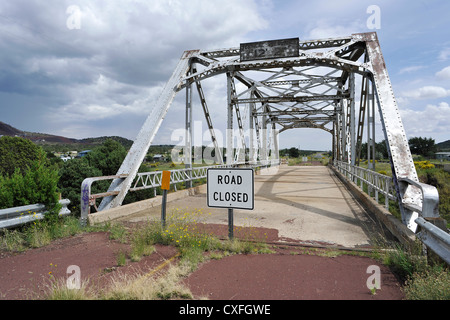 Entlang der Route 66 gesperrt. Winona-Brücke über Walnut Creek (1925), östlich von Flagstaff Stockfoto