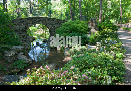 Hot Springs, Arkansas Garvan Woodland Gärten, ADA zugänglich. Stockfoto