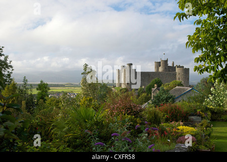 Harlech Castle im Sommersonnenschein, Gwynedd, Wales, UK, Vereinigtes Königreich, GB, Großbritannien, britische Inseln, Europa Stockfoto