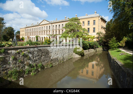 Das neue Gebäude Magdalen College Oxford England UK über Fluss Cherwell von Addison Spaziergang gesehen Stockfoto