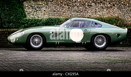 1963-Aston Martin Projekt DP 214-Rennwagen Stockfoto