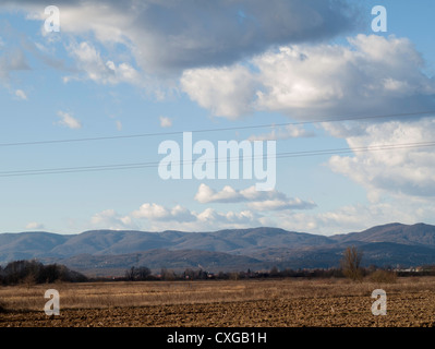 Landschaftsbild von Dugo Selo, kroatische Umgebung Stockfoto