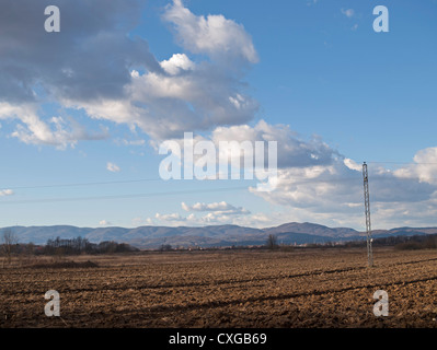 Landschaftsbild von Dugo Selo, kroatische Umgebung Stockfoto