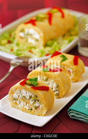 Kichererbsen und Kartoffeln Rollen mit frischem Käse. Rezept zur Verfügung. Stockfoto