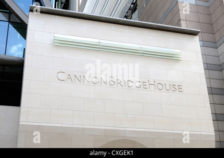 Cannon Bridge House Entwicklung neben dem Bahnhof Cannon Street, London, England Stockfoto