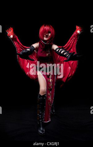 Rote Furie Mädchen Cosplay Anime-Charakter Stockfoto