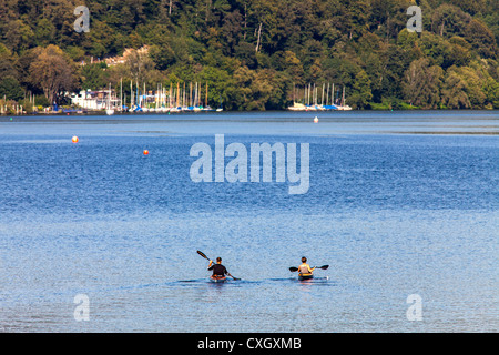 Wasser Sportaktivität am Baldeneysee See, ein Stausee des Flusses Ruhr, Essen, Deutschland. Stockfoto