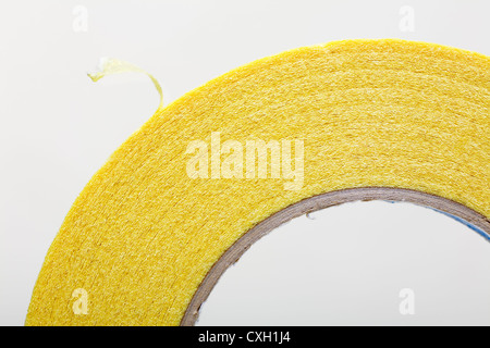 verlieren Sie Klebeband auf weißem Hintergrund Stockfoto