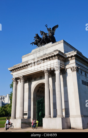 England, London, Hyde Park Corner, Wellington Arch aka Verfassung Arch Stockfoto