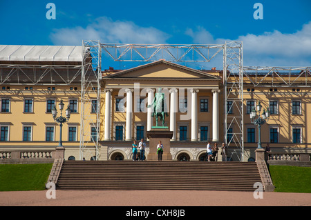 Det königlichen Slott Königspalast wird renoviert Mitteleuropa Oslo Norwegen Stockfoto