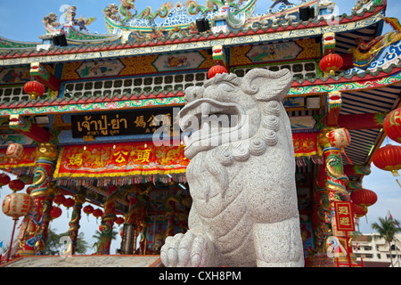 Stein-Drachenstatue, San Lak Mueang, Udon Thani, Isaan, Thailand Stockfoto