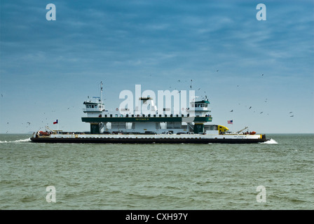 Ray Stoker Jr Fähre überqueren Galveston Bay vom Punkt Bolivar Bolivar-Halbinsel nach Galveston, Texas, USA Stockfoto