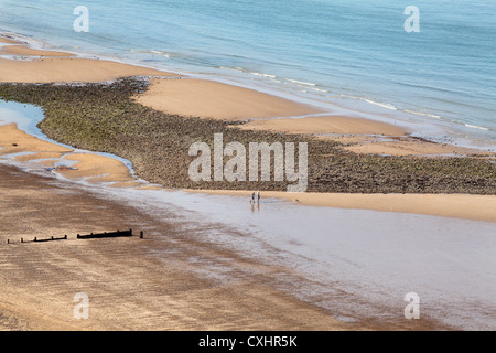 Ruhiger Strand zwischen Cromer und Overstrand Norfolk England Stockfoto