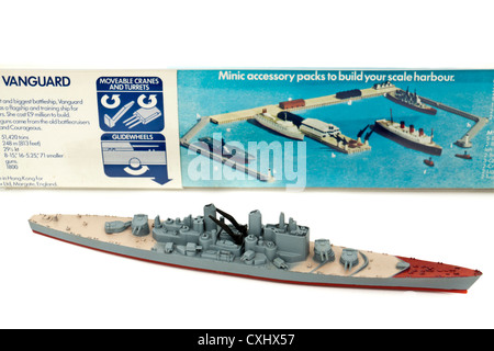 Jahrgang 1970 MINIC Schiffe (Hornby) 1:1200 Maßstab HMS Vanguard, dem letzten britischen Dreadnought-Schlachtschiff (1946 – 1960). Stockfoto