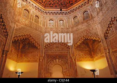 Universität Coranic Madrassa Palast Granada Andalusien Spanien Universidad Coranica Palacio De La Madraza Granada Andalusien España Stockfoto