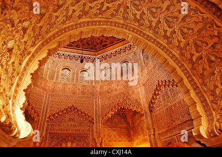 Universität Coranic Madrassa Palast Granada Andalusien Spanien Universidad Coranica Palacio De La Madraza Granada Andalusien España Stockfoto