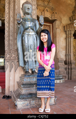 Tour Guide, Wat Haw Pha Kaew, Vientiane, Laos Stockfoto