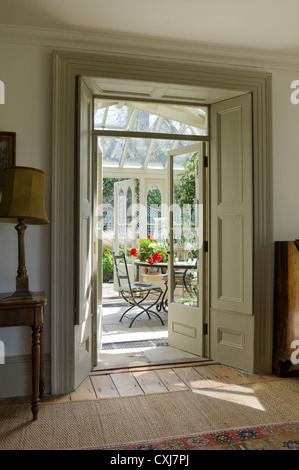 Küste des 19. Jahrhunderts Haus Renovierung mit zeitgenössischen Interieur Stockfoto