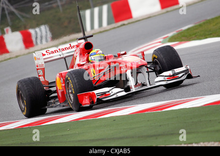 Felippe Massa Fahrt für Ferrari im Jahr 2011 in Montmelo Rennstrecke in Barcelona, Spanien Stockfoto