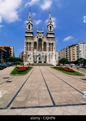 St. Thomas Kirche, Aviles, Spanien Stockfoto