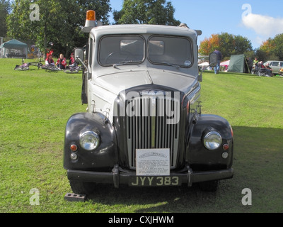 Morris Commercial Tieflader um 1950, UK Stockfoto