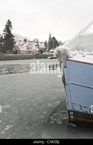 Eisige Fischerboot Stockfoto