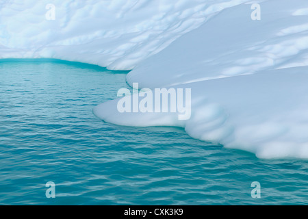 Eisberg, Nanortalik, Kujalleq, Kejser Franz Josef Fjord, Grönland Stockfoto