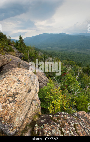 Blick vom Gipfel des Mt. Von Hoevenberg, Adirondack Mountains, New York Stockfoto