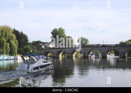 Maidenhead Brücke über den Fluss Themse Berkshire Stockfoto