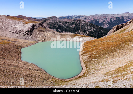 Bild von der See Petit Cayolle liegt in den südlichen französischen Alpen Stockfoto