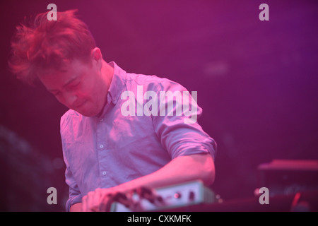 TURIN, Italien - Juni 09: Mount Kimbie am Verkehr Festival 2012 am 9. Juni 2012 Turin, Italien. Stockfoto