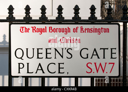 Queens Gate Ort Straßenschild, Kensington, London, England, UK Stockfoto