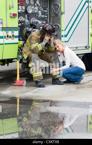 Feuerwehrmann und Freundin, Florida, USA Stockfoto