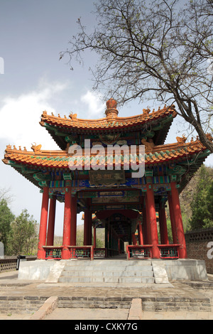 Pagode-Schrein in der Juyongguan pass Abschnitt der chinesischen Mauer, Changping Provence, China, Asien. Stockfoto