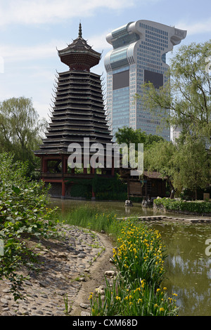 IBM Ethinic Minderheiten Park China Peking Gebäude Stockfoto