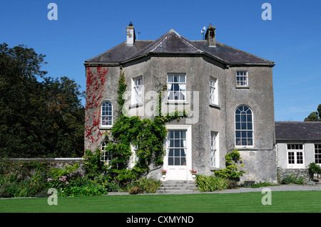 Burton Haus Fennell Familie nach Hause Kildare Irland georgianischen Villa Gärten Quäker Robert Kraft Stockfoto