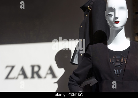 Zara Kleidung und Zubehör-shop Stockfoto