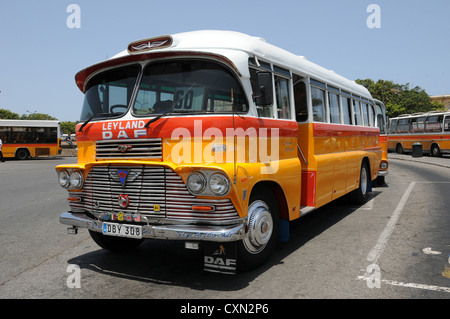 Oldtimer Bus station in Valetta Malta. Stockfoto