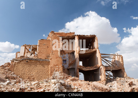 Altes Dorf von Belchite, zerstört während des Bürgerkrieges, die bleiben eine Geisterstadt als Mahnmal des spanischen Bürgerkriegs. Stockfoto