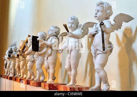 Spanien, Jakobsweg: Angel-Auswahl im Museum der Kirche San Martin de Pinario in Santiago De Compostela Stockfoto